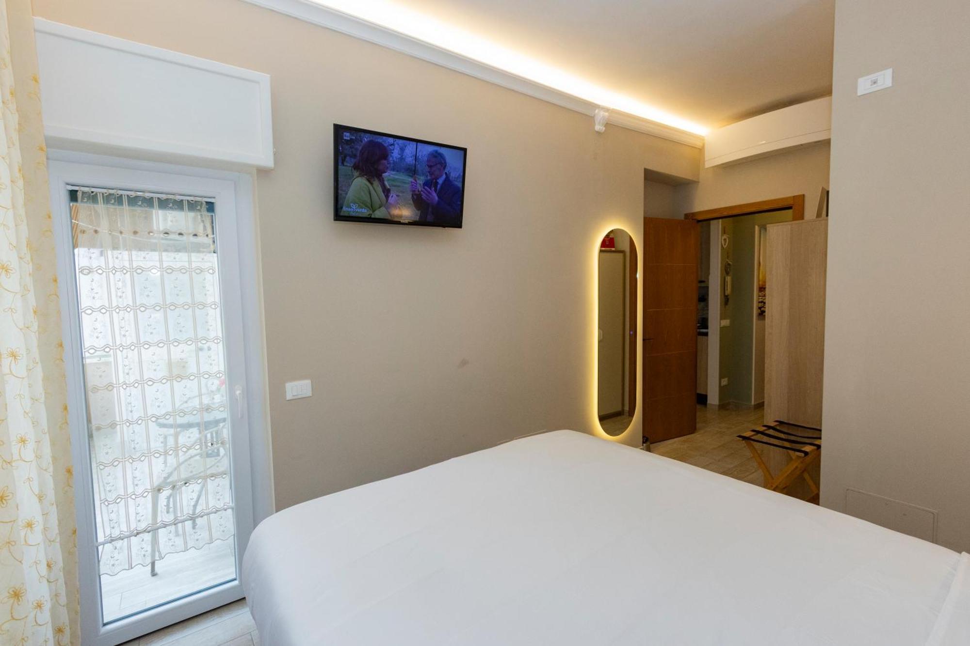Romano Suite B9 Exterior photo